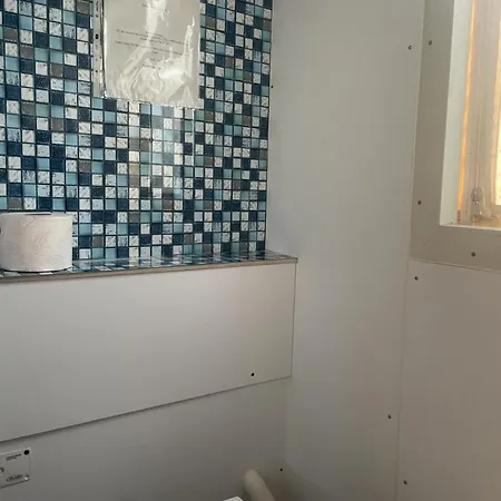 Vic And Sunny's Houseboat Alghero